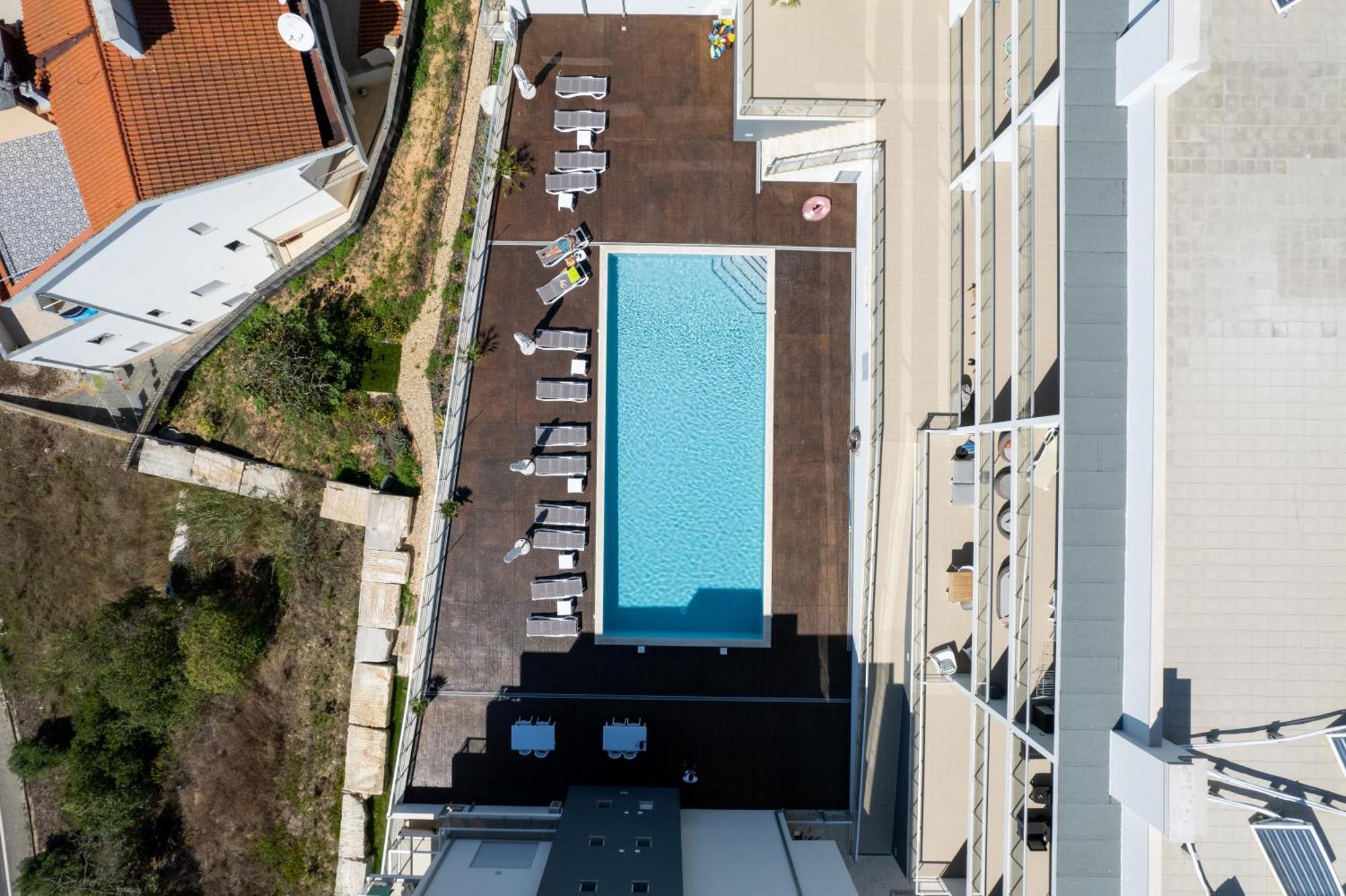 Panoramic Views - Terrace, Sea Views & Pool Apartment Nazaré Exterior photo