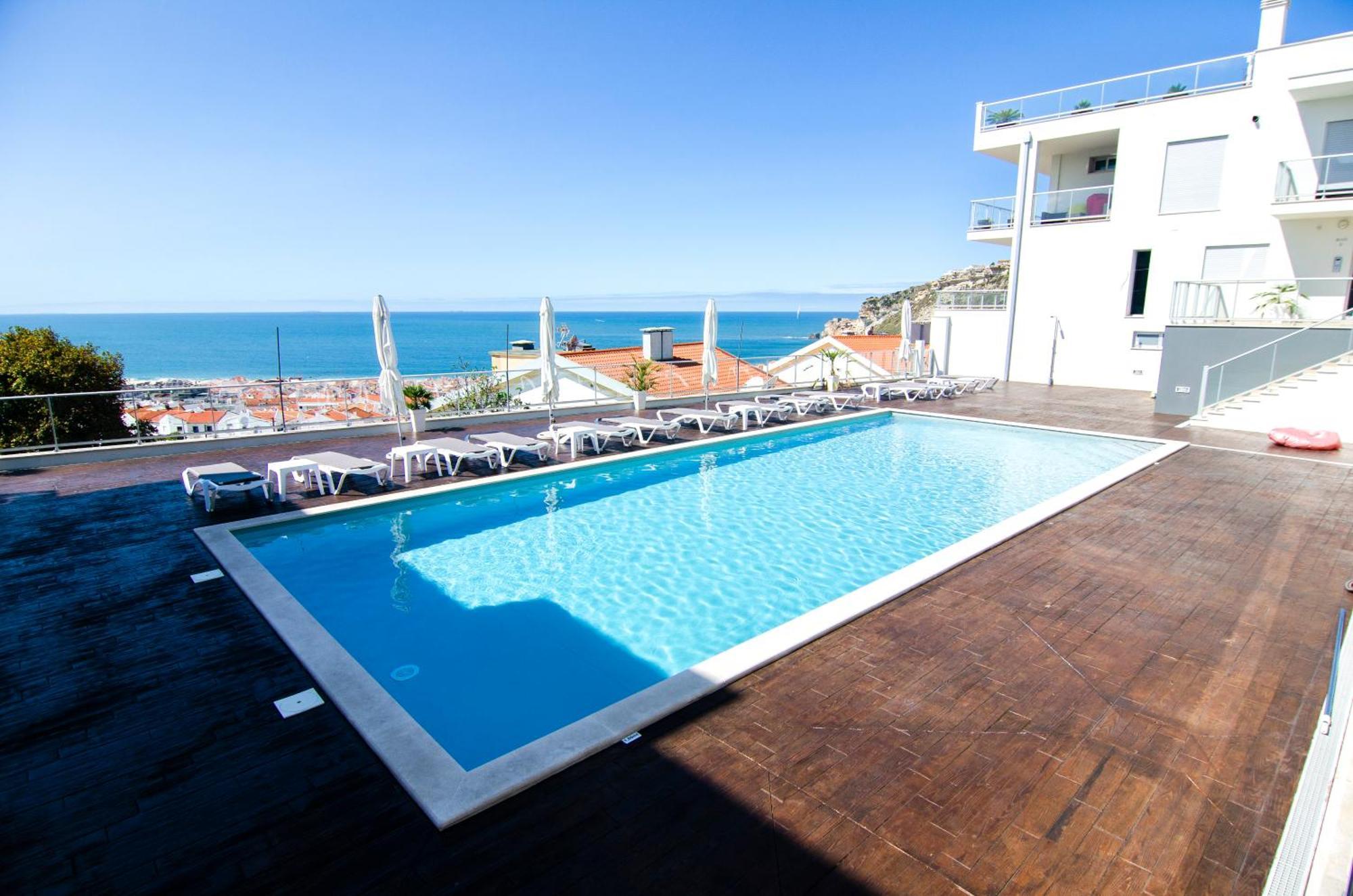 Panoramic Views - Terrace, Sea Views & Pool Apartment Nazaré Exterior photo